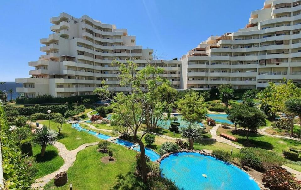 El Estudio De La Playa Benalbeach 324 Gran Terraza Vistas Al Mar Appartement