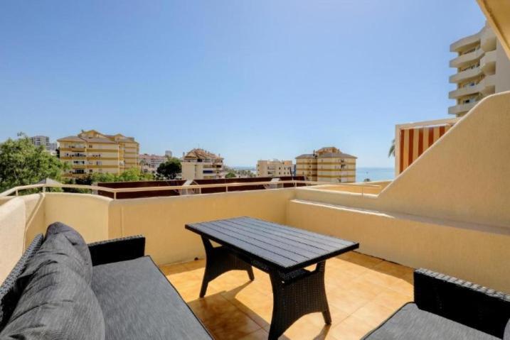 El Estudio De La Playa Benalbeach 324 Gran Terraza Vistas Al Mar * Benalmádena